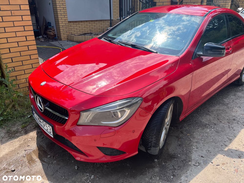 Mercedes-Benz CLA 200 7G-DCT - 3