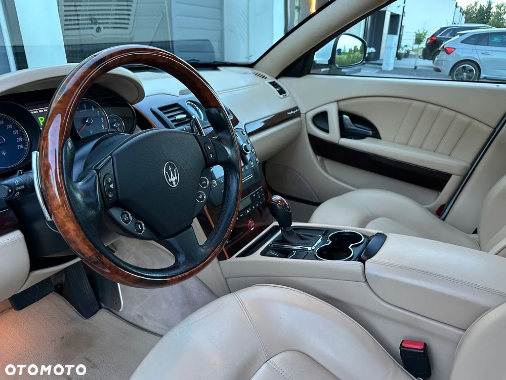 Maserati Quattroporte S - 5