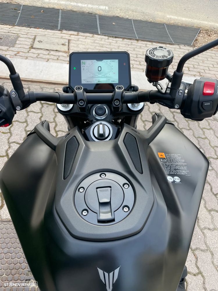 Yamaha MT-09 Y-AMT - 3