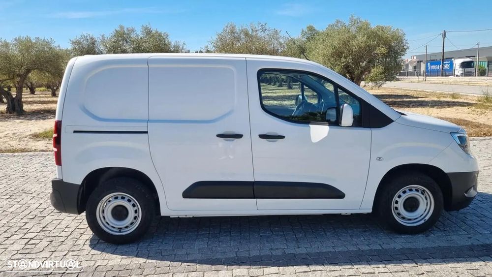 Opel Combo 1.5 CDTi L1H1 Elegance Plus - 4