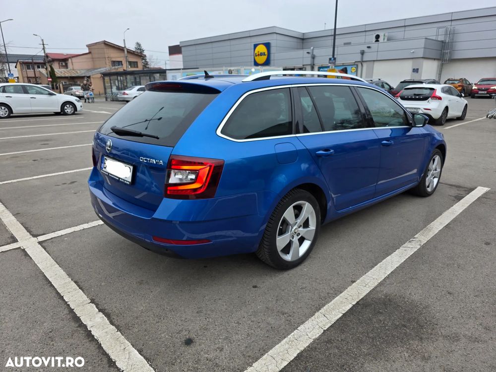 Skoda Octavia 2.0 TDI DSG Premium Edition - 3