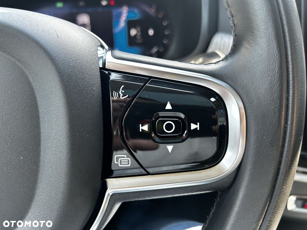 Volvo S90 - 21