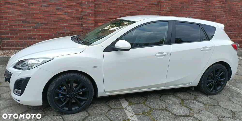 Mazda 3 2.0 Exclusive + - 2