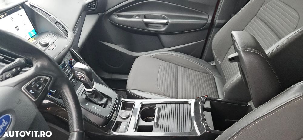 Ford Kuga 1.5 EcoBoost 4WD Aut. Vignale - 8