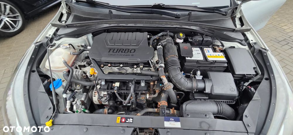 Kia Ceed 1.5 T-GDI OPF Vision - 38