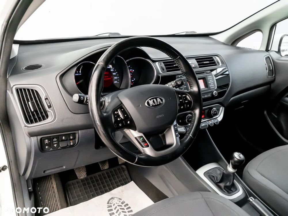 Kia Rio 1.2 Business Line - 23