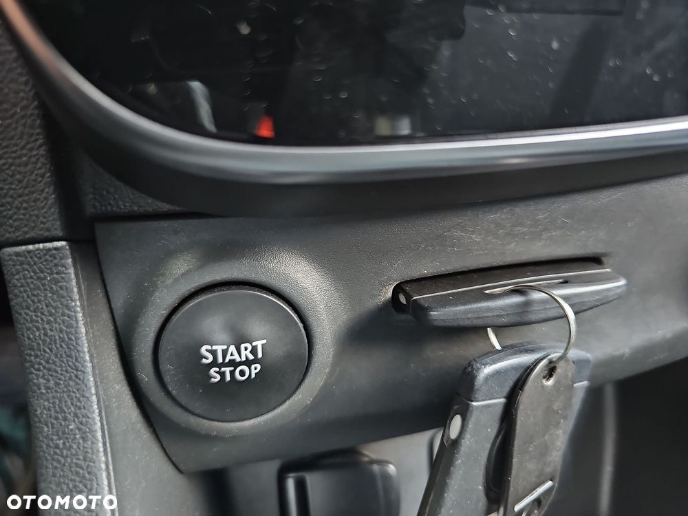 Renault Clio 0.9 Energy TCe Limited 2018 - 22