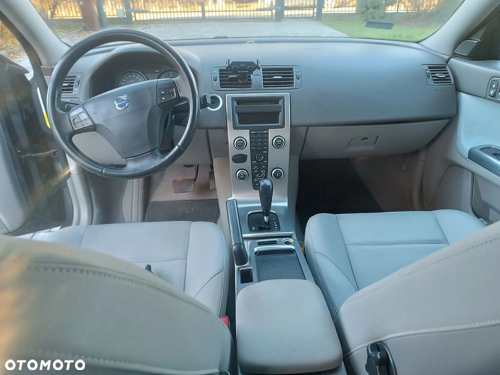 Volvo S40 2.0D DPF Powershift Momentum - 18