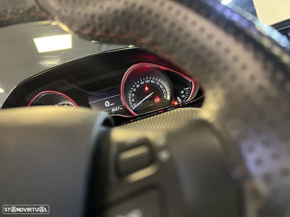 Peugeot 2008 1.2 PureTech GT Line — fotografia 52