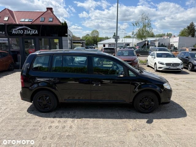 Volkswagen Touran - 2