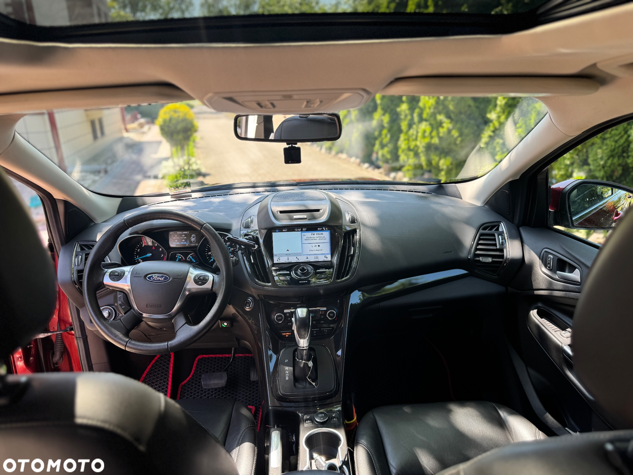 Ford Escape 2.0 EcoBoost AWD Titanium - 37