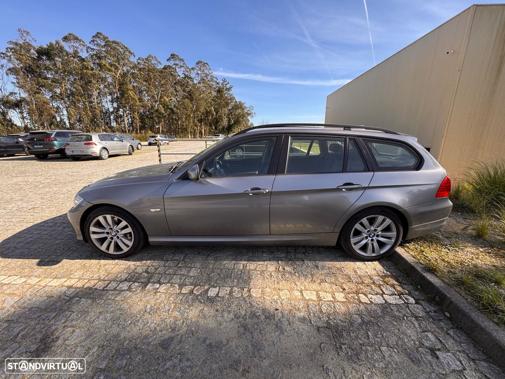 BMW 320 d Navigation - 10
