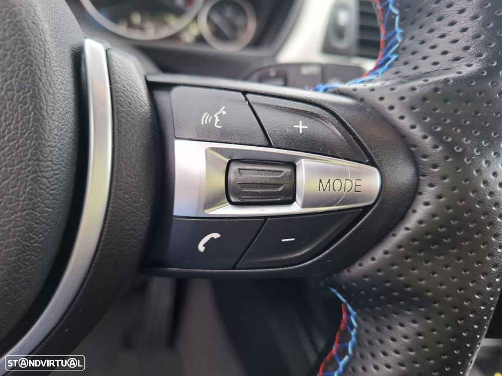 BMW 318 d Touring Pack M - 36