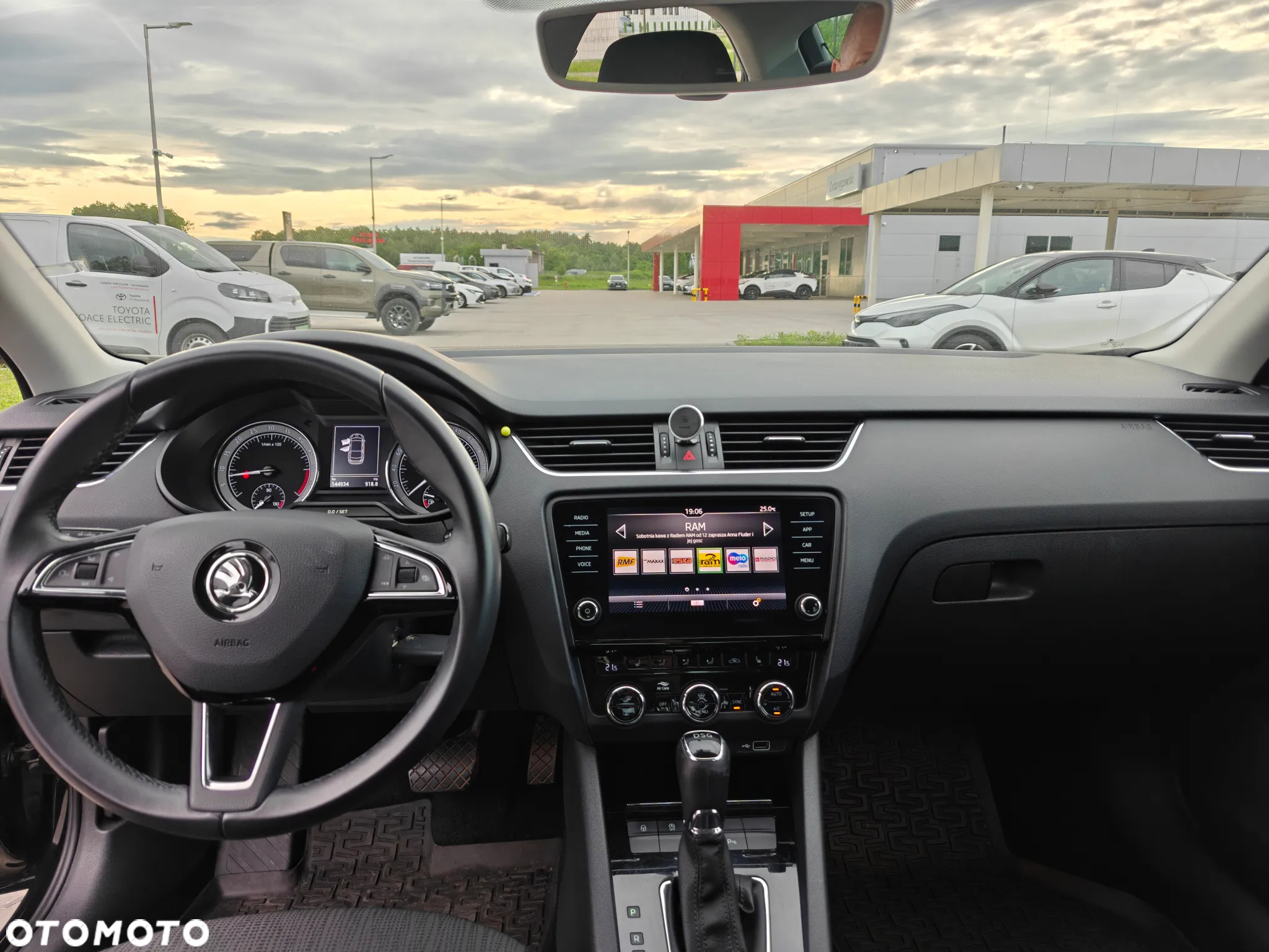 Skoda Octavia 2.0 TDI SCR Style DSG - 8