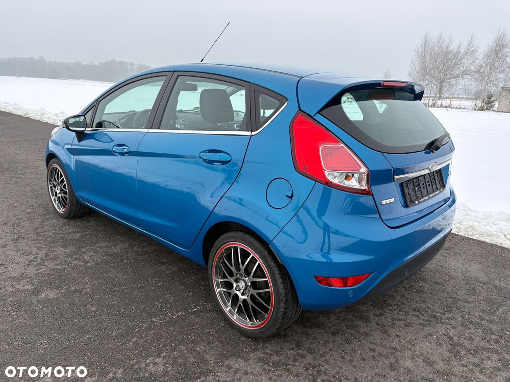 Ford Fiesta 1.0 EcoBoost STart-Stop Titanium - 2