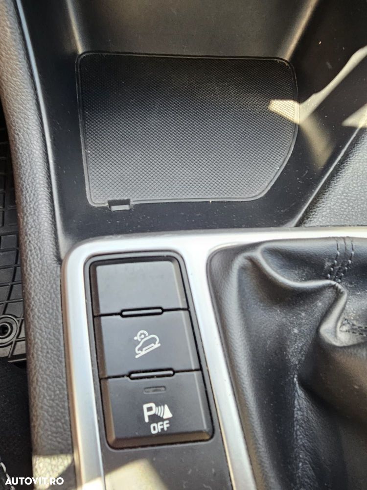 Kia Sportage 1.6 GDI 6MT 4x2 Classic - 13