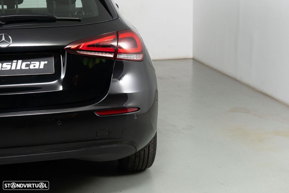 Mercedes-Benz A 250 e Progressive - 16
