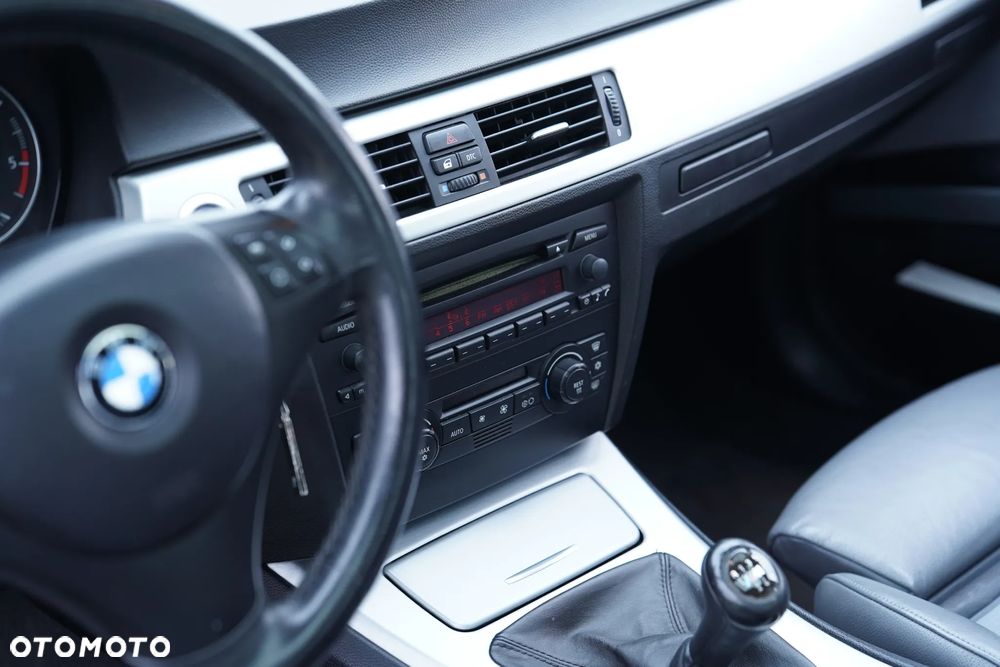 BMW Seria 3 - 13