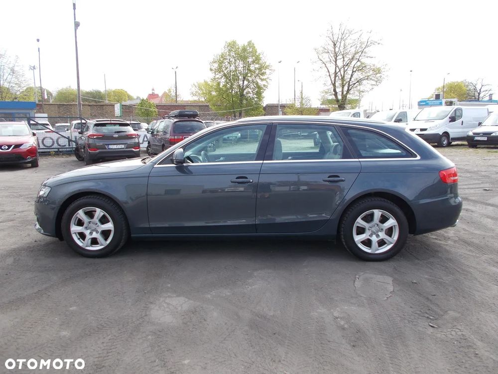 Audi A4 Avant 2.0 TDI Multitronic - 6