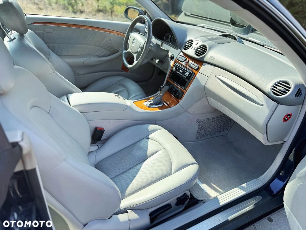 Mercedes-Benz CLK 320 Elegance - 14