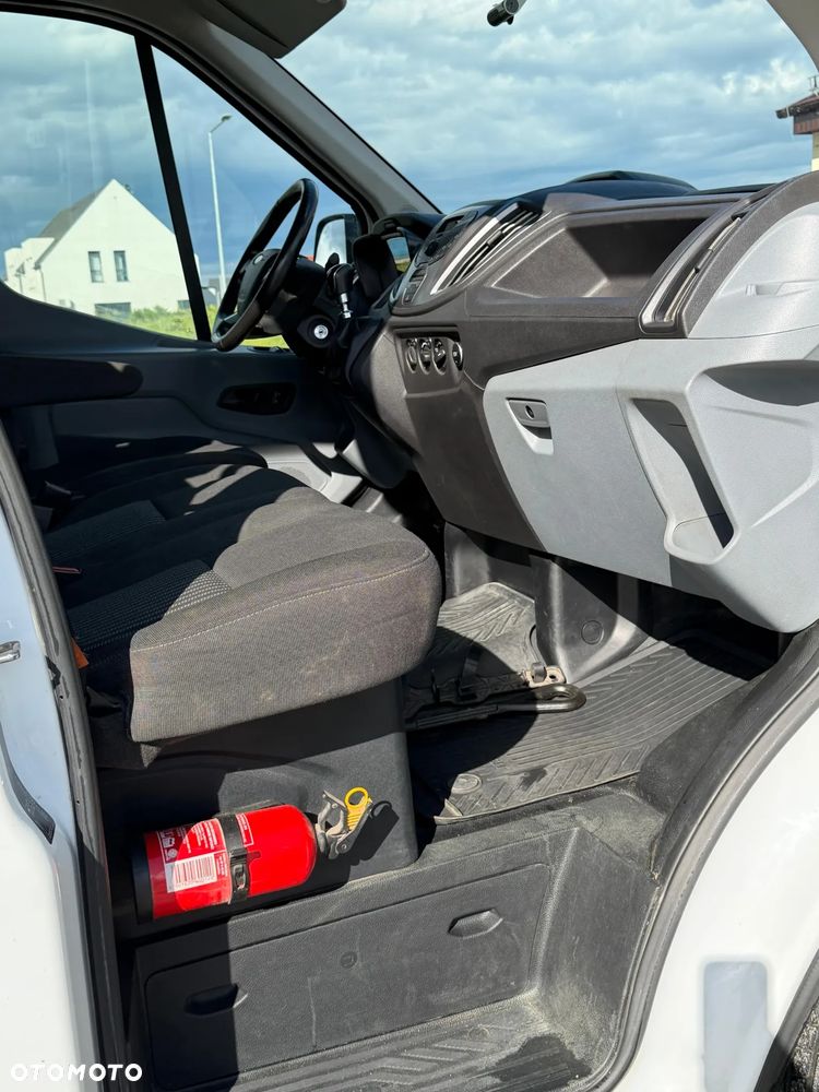 Ford Transit - 29