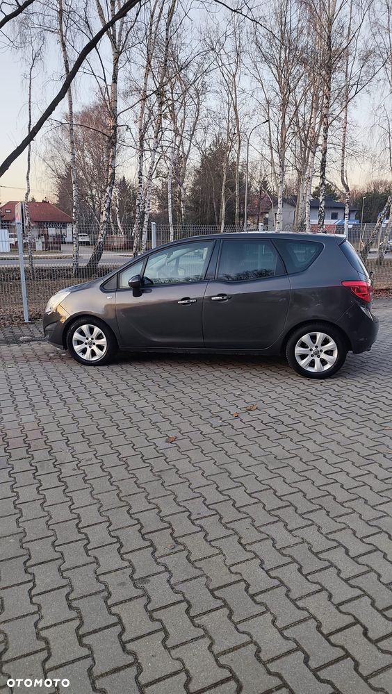 Opel Meriva 1.7 CDTI Essentia - 10