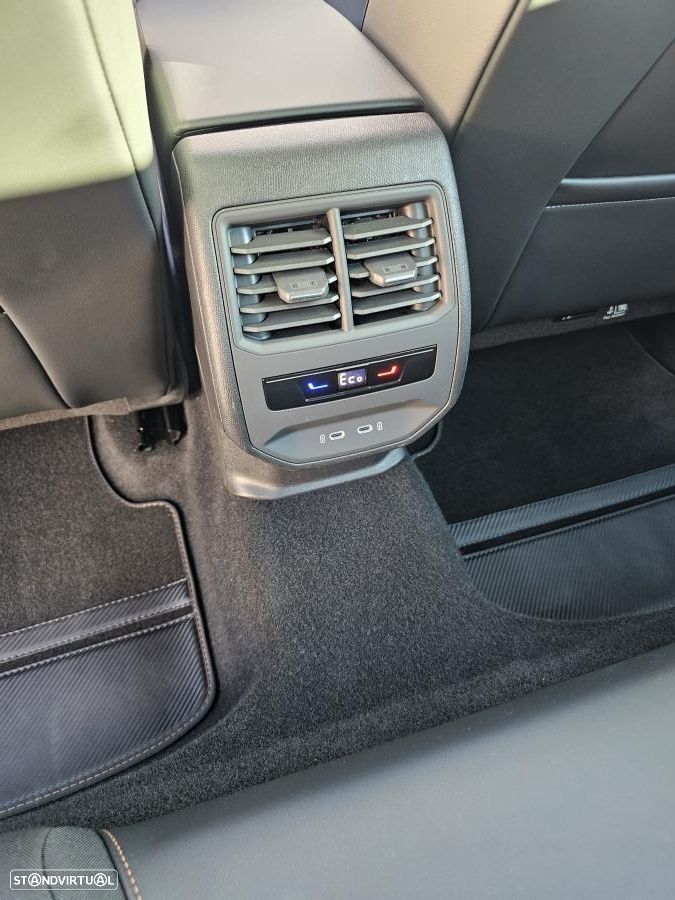 Cupra Leon 1.4 e-Hybrid (180 kW System) VZ - 26