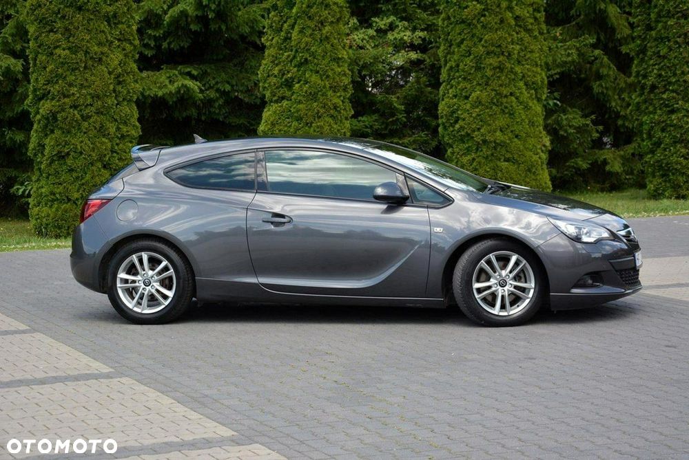 Opel Astra GTC 1.4 Turbo Innovation - 12