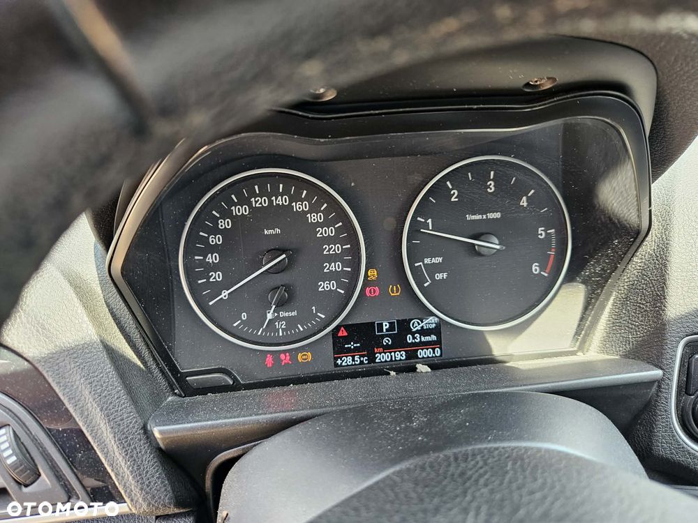 BMW Seria 1 118d Sport Line - 16