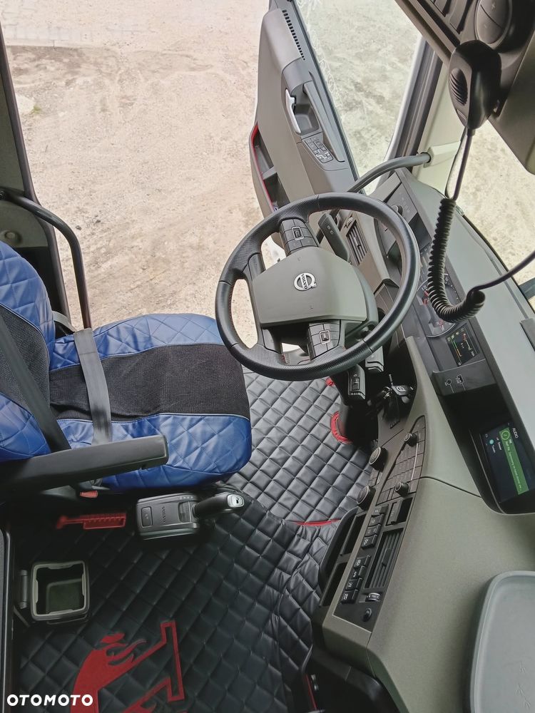 Volvo FH460 - 12