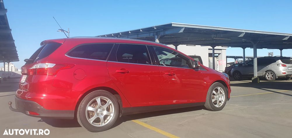 Ford Focus Turnier 1.0 EcoBoost Start-Stopp-System Titanium - 8