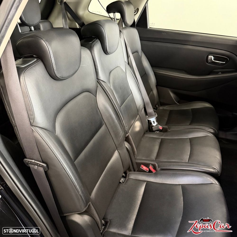 Kia Carens 1.7 CRDi ISG TX Aut. - 6