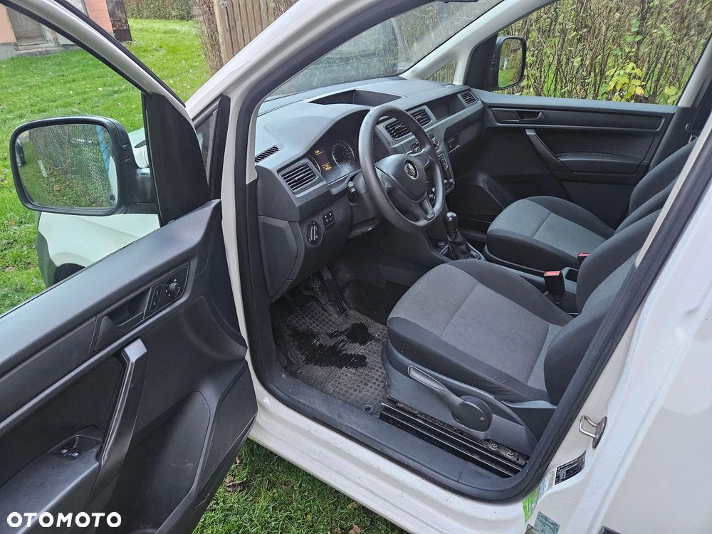 Volkswagen Caddy Maxi - 10