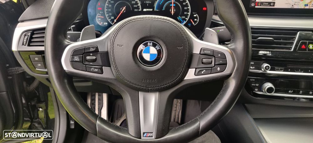 BMW 530 e iPerformance Pack M - 30