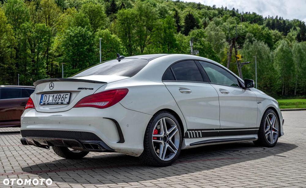 Mercedes-Benz CLA - 18
