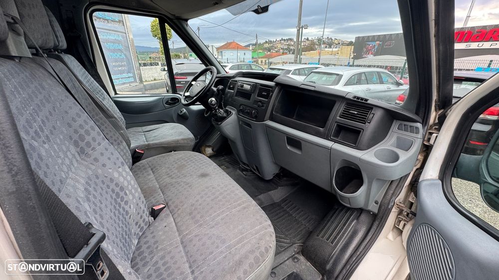 Ford Transit 330L 2.2 TDCi Trend Longa-T.Médio - 19