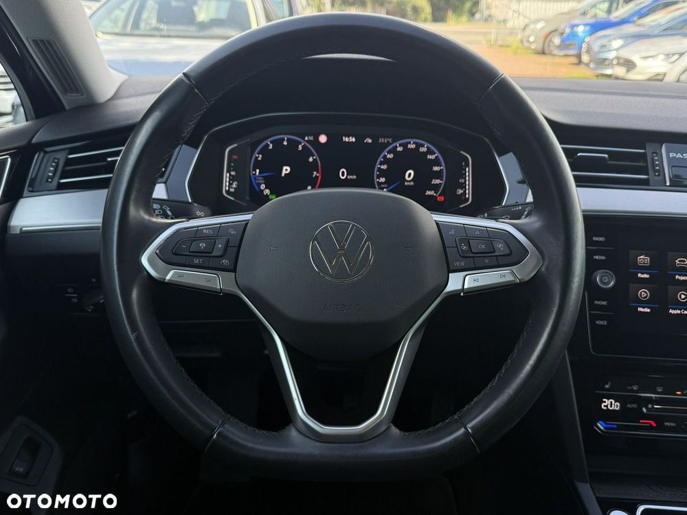 Volkswagen Passat 2.0 TSI Elegance DSG - 16