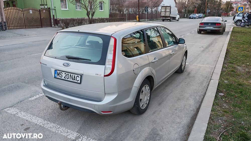 Ford Focus 1.6 TDCi DPF Trend - 3