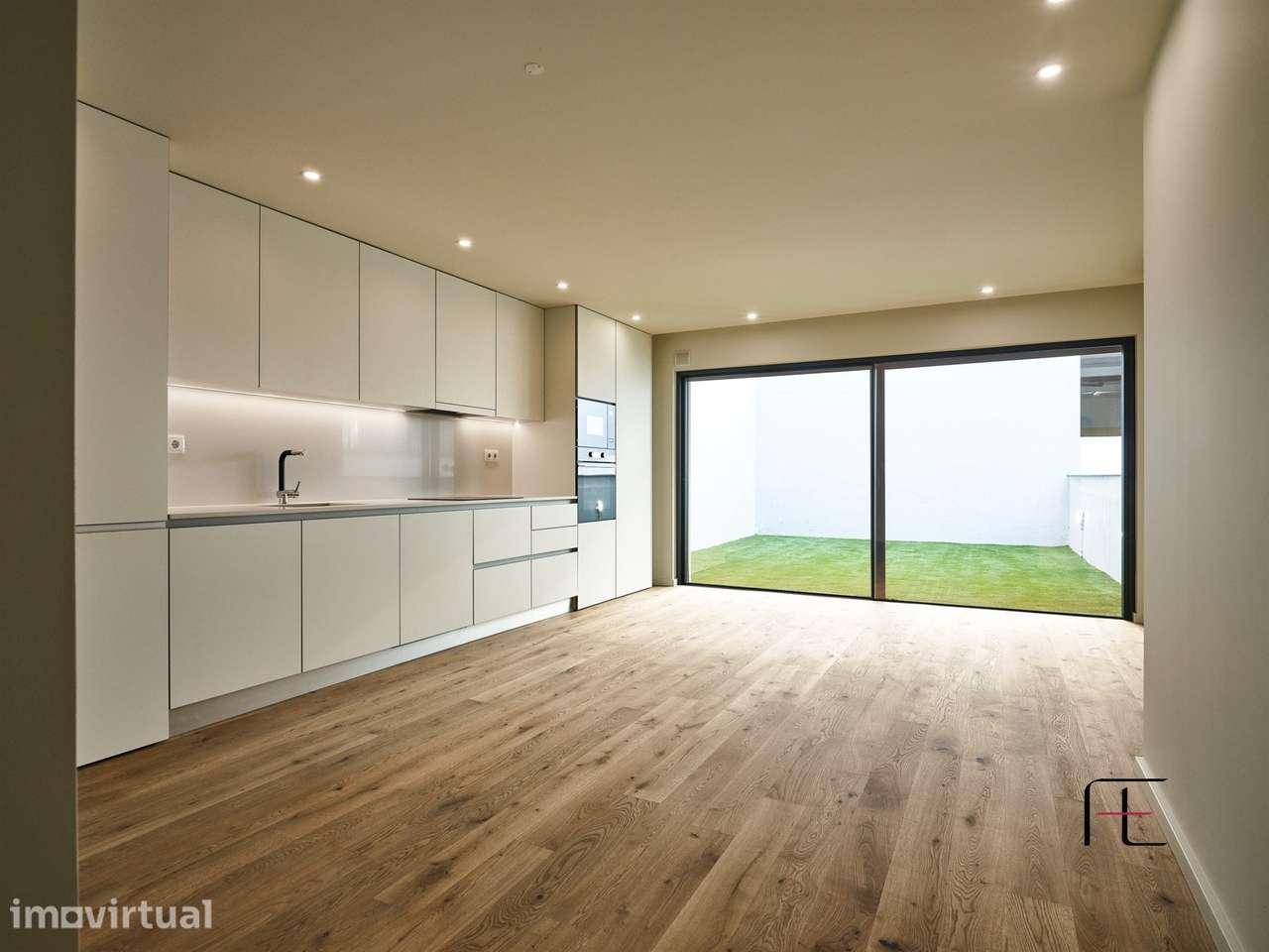 Apartamento T2 para Arrendamento no Bonfim, Porto | 2 Lugares de Garag - Grande imagem: 2/20