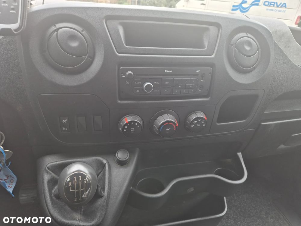 Renault Master - 20