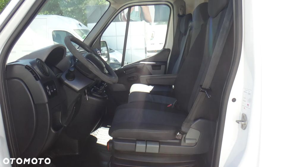 Renault Master - 13