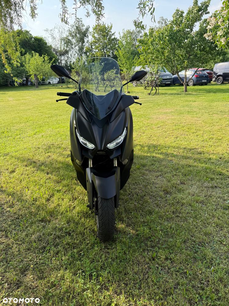 Yamaha X-max - 3