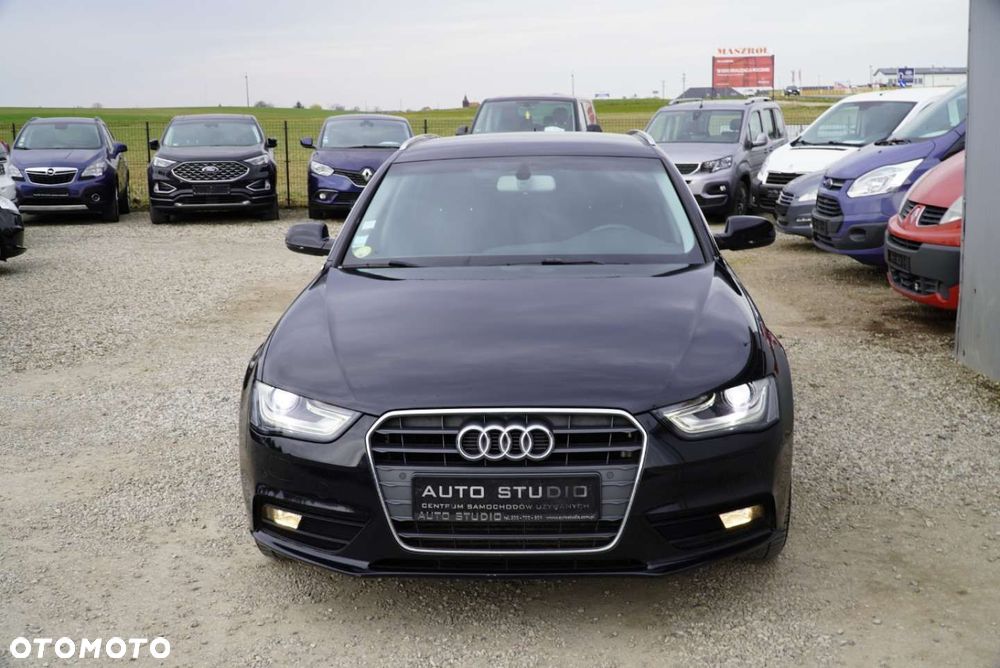 Audi A4 Avant 2.0 TDI DPF Attraction - 32