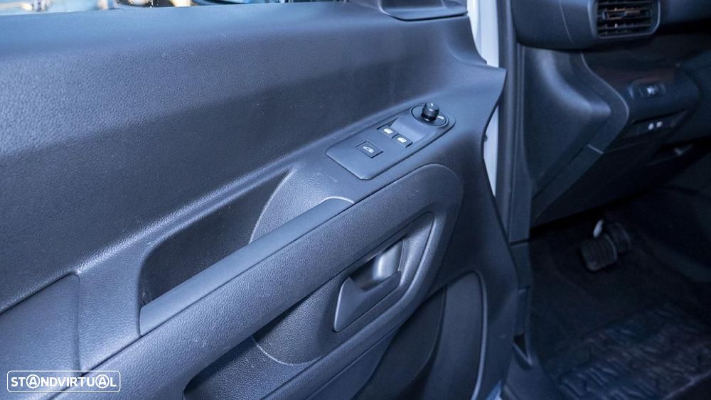 Peugeot Partner Premium - 16