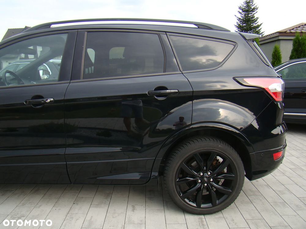Ford Kuga 2.0 TDCi 4x4 ST-Line - 8