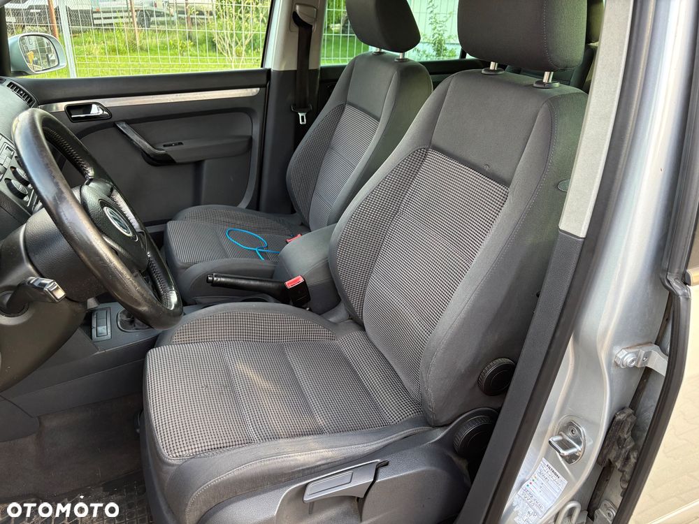 Volkswagen Touran 1.9 TDI Trendline - 8