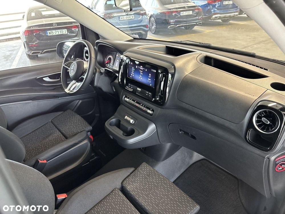 Mercedes-Benz Vito - 19