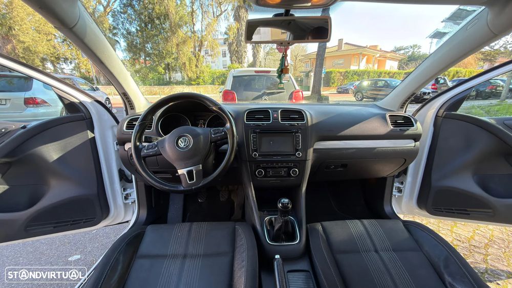 VW Golf 1.6 TDi DPF BlueMotion MATCH - 5