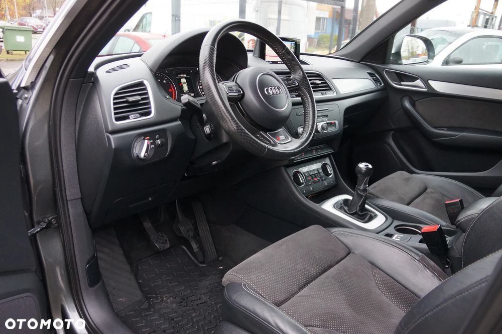 Audi Q3 - 24