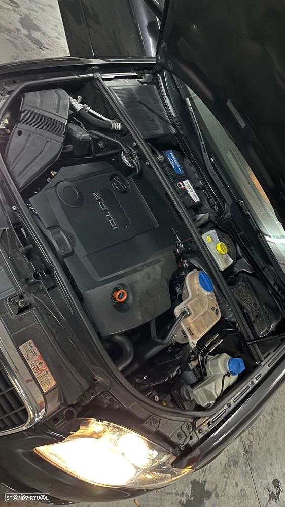 Audi A4 Avant 2.0 TDi S-line - 16